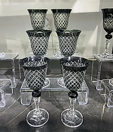 Full siyah el kesmesi kahve yanı bardağı