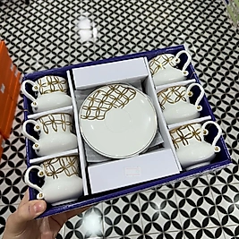 Gold detaylı fincan takımı